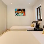 Villa Delphin 375 Fantastic With Amazing Outside Space And 13x5m Private Pool, Aphrodite Hills Kouklia