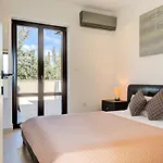 Delphin 375 Fantastic With Amazing Outside Space And 13x5m Private Pool, Aphrodite Hills * Kouklia
