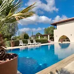 Villa Delphin 375 Fantastic With Amazing Outside Space And 13x5m Private Pool, Aphrodite Hills *