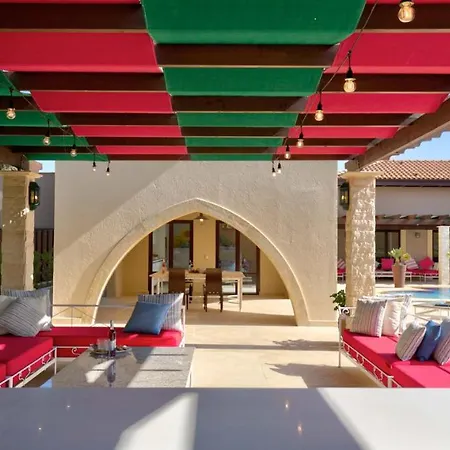 Vila Delphin 375 Fantastic With Amazing Outside Space And 13x5m Private Pool, Aphrodite Hills *