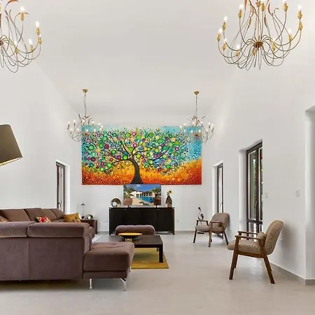 Villa Delphin 375 Fantastic Villa With Amazing Outside Space And 13X5M Private Pool, Aphrodite Hills * Kouklia