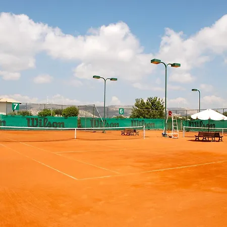 Delphin 375 Fantastic With Amazing Outside Space And 13x5m Private Pool, Aphrodite Hills Kouklia