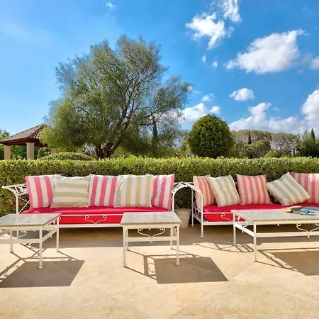 וילה Villa Delphin 375 Fantastic Villa With Amazing Outside Space And 13X5M Private Pool, Aphrodite Hills *